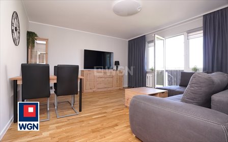 Na wynajem przestronne 49,5 m² z balkonem w Piotrkowie mieszkanie Piotrków Trybunalski, Słowackiego, Matejki
