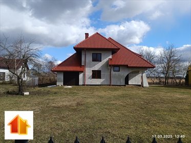 Przestronny dom 200 m2 z garażem i ogrodem w Stubnie dom Stubno