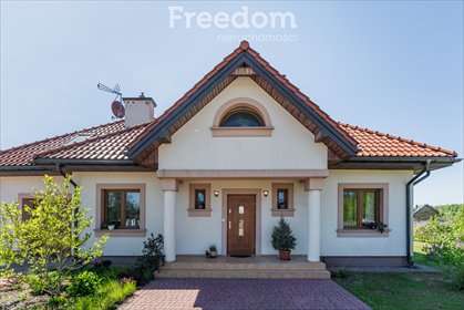 Przestronny dom z ogrodem, 6 pokoi, kominek, garaż dom Grądy, Rumiankowa