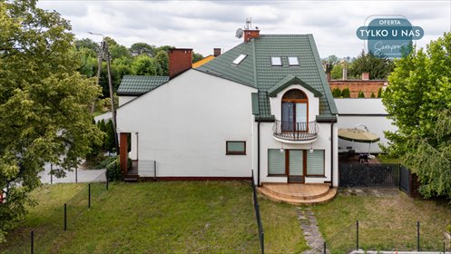 Do sprzedania nowoczesny dom 214 m² z działalnością w Złoczewie dom Złoczew