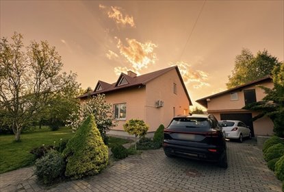 Dom z potencjałem 130 m2, garaż, ogród i blisko S19 dom Niechobrz