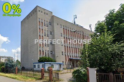 Na sprzedaż kompleks biurowy z parkingiem 7 508 m² w centrum Włocławka lokal użytkowy Włocławek, Śródmieście, Królewiecka