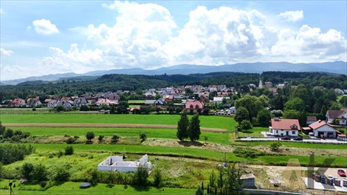 Działka 12 ar z rozpoczętą budową domu w Starym Sączu działka Stary Sącz, Lipska