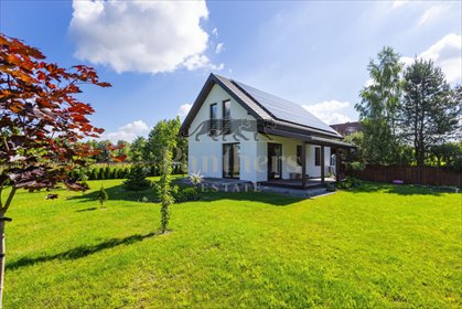Nowoczesny dom 115 m² z pełnym wyposażeniem i technologiami dom Winiec, Borówkowa
