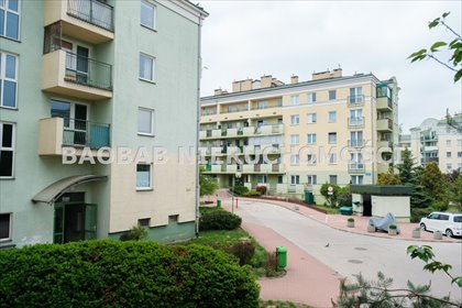 Przestronne 3 pokoje z balkonem i garażem w Rembertowie mieszkanie Warszawa, Rembertów, Stary Rembertów, Kadrowa