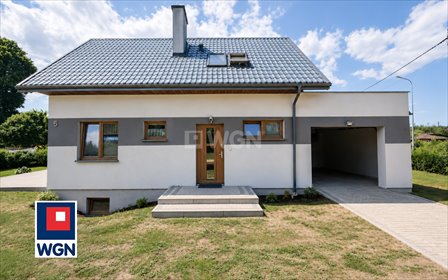 Dom z potencjałem blisko Jeziora Bielawa – 244 m2, działka 680 m2 dom Domatowo, Krótka