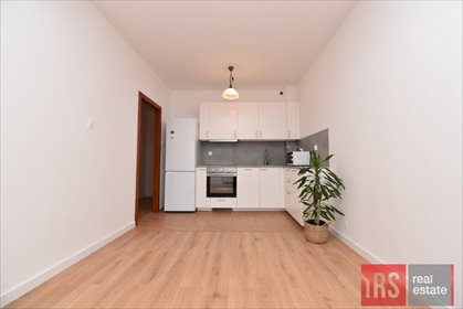 Na sprzedaż jasne 2-pokojowe mieszkanie 39,4 m² po remoncie mieszkanie Kraków, Krowodrza, Bratysławska