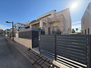 Nowoczesny dom szeregowy (197 m²) w Torrevieja dom Alicante, Costa Blanca