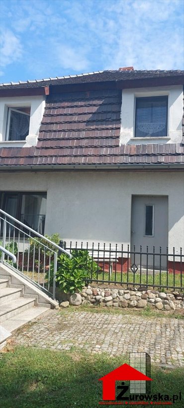 Dom do remontu z garażem i ogrodem w Kluczach dom Ujazd, Klucz