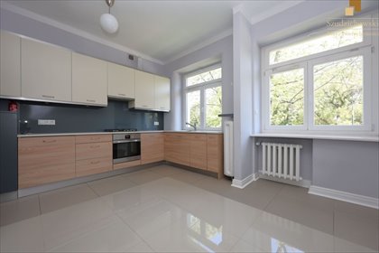 Przestronne 100 m² mieszkanie blisko Łazienek Królewskich. mieszkanie Warszawa, Śródmieście, Ujazdów, Parkowa