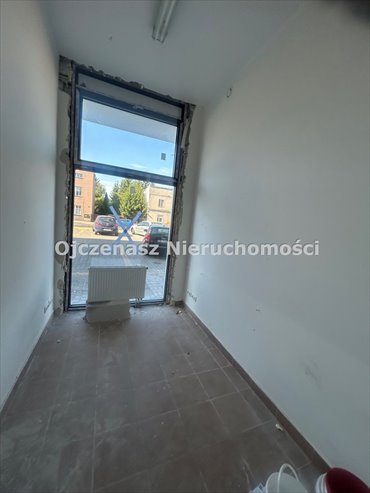 Polecam atrakcyjny lokal usługowy 42 m² z witrynami i parkingiem lokal użytkowy Bydgoszcz, Górzyskowo