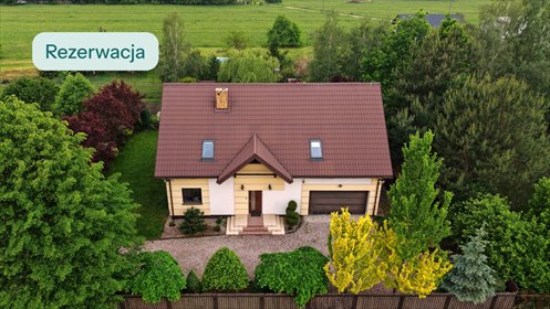 Przestronny dom z ogrodem, garażem i kominkiem dom Wyszków