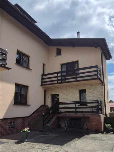 Dom z dużą działką i widokiem na pola – gotowy do zamieszkania dom Rudno