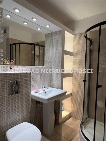Dwupokojowe mieszkanie w centrum Gdyni z parkietem Merbau mieszkanie Gdynia, Abrahama