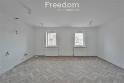 Zapraszam do odnowionego mieszkania 43 m² z dużą piwnicą i parkingiem mieszkanie Jelenia Góra, Romualda Traugutta