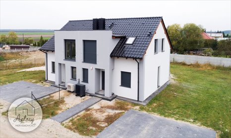 Dom 101 m2 z ogrzewaniem podłogowym i tarasem dom Luciny