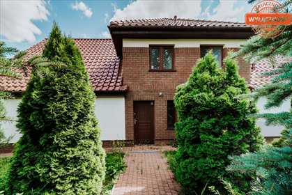 Do sprzedania przestronny dom 398 m² z ogrodem i kominkiem dom Dobra