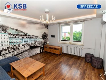 Przestronne 3-pokojowe mieszkanie z balkonem i klimatyzacją. mieszkanie Ostrowiec Świętokrzyski, os. Patronackie 28
