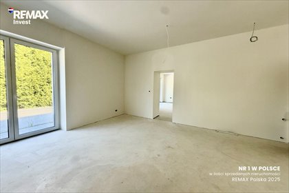 Przestronne 102,7 m² z ogródkiem i dwoma wejściami mieszkanie Okleśna, Starowiejska
