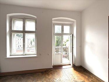 Dwupokojowe mieszkanie z antresolą i balkonem. mieszkanie Łódź, Bałuty, Zgierska