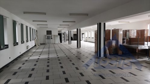 Na wynajem przestronny lokal 1600 m² z zapleczem i parkingiem lokal użytkowy Piastów, Rondo Kaczorowskiego, Prezydenta RP na Uchodźstwie