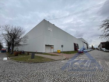 Hala magazynowa 3 000 m² (Praga-Północ, Warszawa) z dostępem do TIR magazyn Warszawa, Praga-Północ