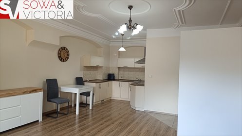 Klimatyczne 37 m2 w centrum Wałbrzycha, umeblowane mieszkanie Wałbrzych, Śródmieście