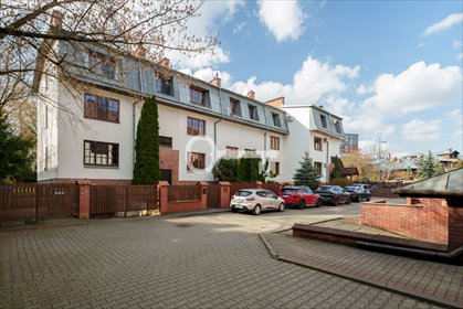 Przestronny dom z potencjałem, klimatyzowany, 6 sypialni dom Warszawa, Mokotów Służew, Aleja Wilanowska