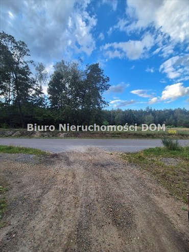 Do sprzedania działki budowlane 626-1112 m² w Poczesnej działka Kolonia Borek