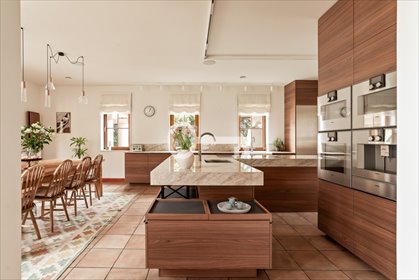 Ekskluzywna rezydencja 520 m² (Tarnowo Podgórne) z SPA dom Chyby, Daktylowa