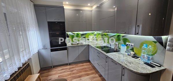 Przestronny dom 170 m2 z garażem i dużym tarasem. dom Strzegom