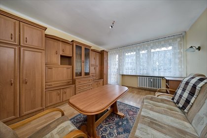 2-pokojowe mieszkanie z balkonem, gotowe do odświeżenia mieszkanie Chorzów, Chorzów II, Kopalniana