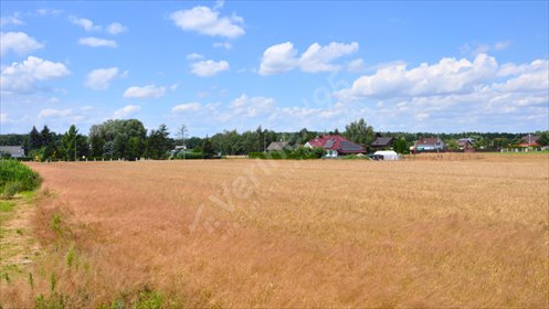 Do sprzedania działka inwestycyjna pod zabudowę mieszkaniową w Strykowie działka Strykowo