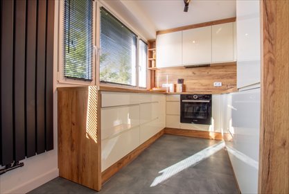 4-pokojowe mieszkanie po remoncie, klimatyzacja, balkon zapraszam mieszkanie Stalowa Wola, 11 Listopada
