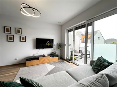 Nowoczesne 3 sypialnie, balkon i taras w Lesznie mieszkanie Leszno