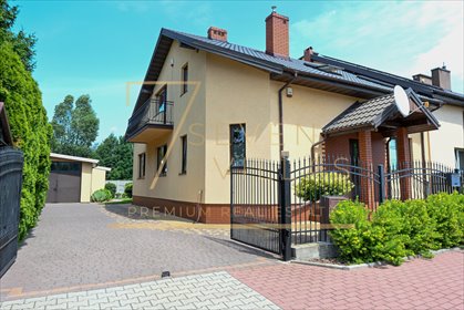 Do sprzedania dom z garażem i dużym potencjałem w Pruszkowie dom Pruszków