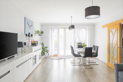 Sprzedam komfortowy dom 274 m² z ogrodem i dwoma wejściami dom Stargard