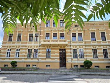 Sprzedam urokliwe 3-pokojowe mieszkanie w kamienicy z duszą mieszkanie Wschowa, Kościuszki