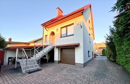 Do sprzedania przestronny dom 170 m² z garażem i piwnicą dom Karczew, Karczew, Wczasowa