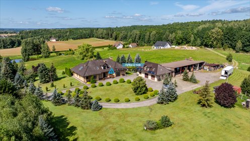 Ekskluzywna rezydencja nad jeziorem Gubisz – 2 ha, 2 domy dom Mądrzechowo, Lobeliowa