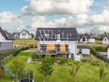 Nowoczesny dom 261 m² z ogrodem i technologiami dom Pępowo, Augustyna Necla