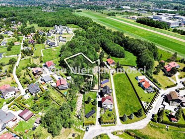Działka 19 arów pod dom w spokojnej okolicy z mediami działka Meszna