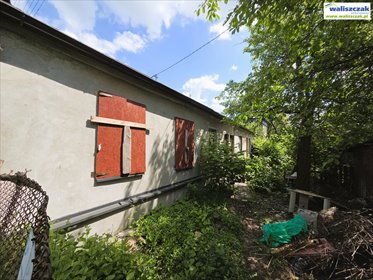 Dom z potencjałem, 2 niezależne mieszkania, garaże dom Piotrków Trybunalski