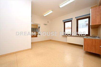 Wynajmę lokal usługowy 69 m² z widokiem i parkingiem w centrum lokal użytkowy Rzeszów, Rzeszów, Moniuszki