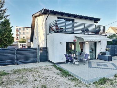 Sprzedam dom 140 m² z garażem i 2 niezależnymi mieszkaniami dom Starogard Gdański, Lubichowska