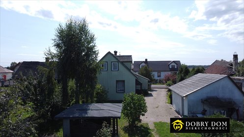 Urokliwe siedlisko 156 m² z garażem i letnią kuchnią. dom Góra