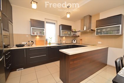 Do sprzedania przestronny dom 160 m² z garażem w Kępie dom Kępa, Akacjowa