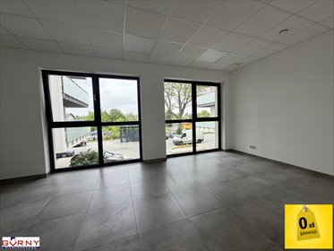 Sprzedam funkcjonalny lokal usługowy 31,24 m² z parkingiem lokal użytkowy Piotrków Trybunalski