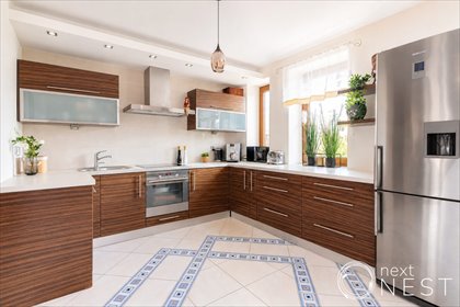 Przestronne 3-pokojowe mieszkanie 111,9 m² z balkonem i miejscem garażowym mieszkanie Piaseczno
