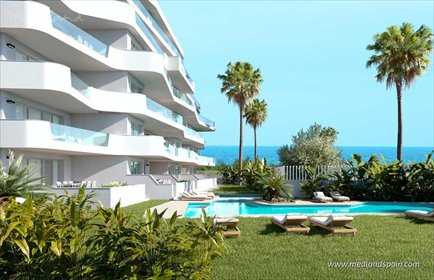 Nowoczesny apartament z widokiem na morze, 200 m od plaży mieszkanie Mil Palmeras, Mil Palmeras